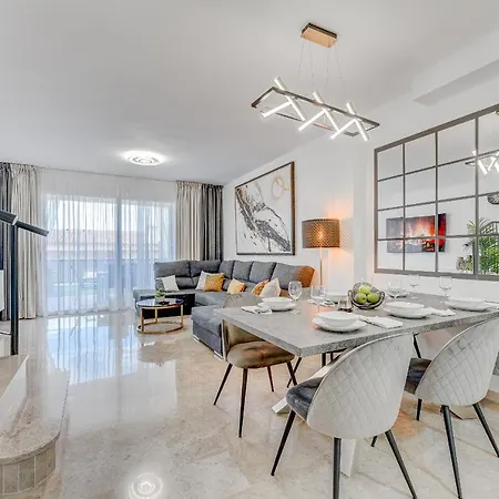 Townhouse Luxury - Relax With Stunning Sea Views Puerto de Santiago (Tenerife)