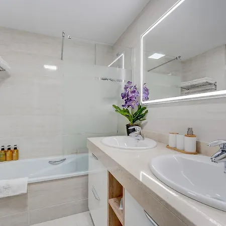 Townhouse Luxury - Relax With Stunning Sea Views * Puerto de Santiago (Tenerife)