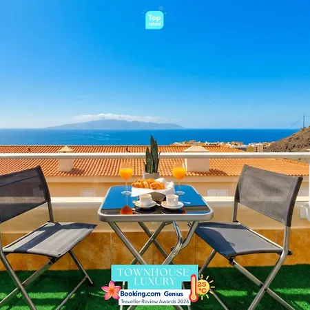 Townhouse Luxury - Relax With Stunning Sea Views Puerto de Santiago (Tenerife)