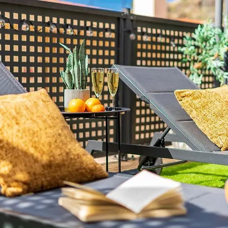 Townhouse Luxury - Relax With Stunning Sea Views