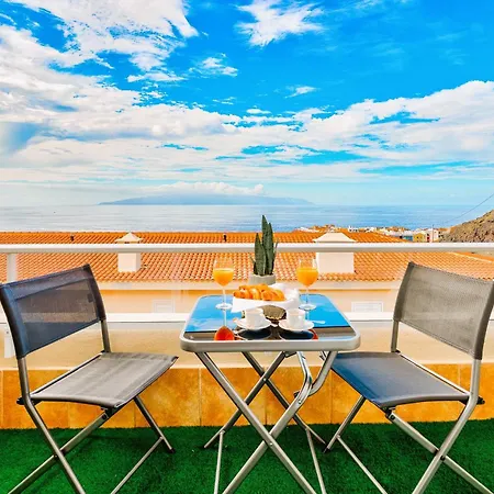 Townhouse Luxury - Relax With Stunning Sea Views Puerto de Santiago (Tenerife)